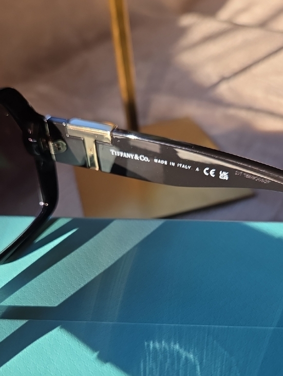 Tiffany & Co. Black Oversized Geometric Women\'s Sunglasses main image 6